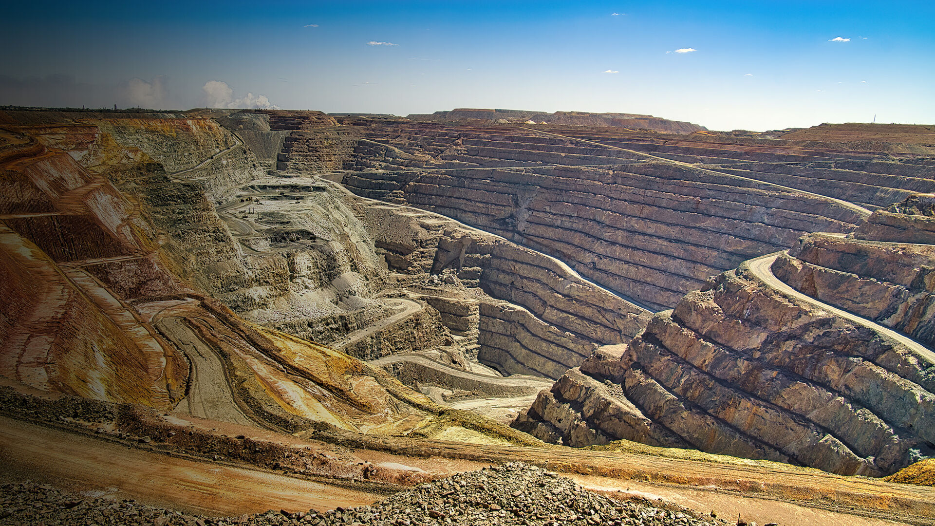 Mining & Primary Materials